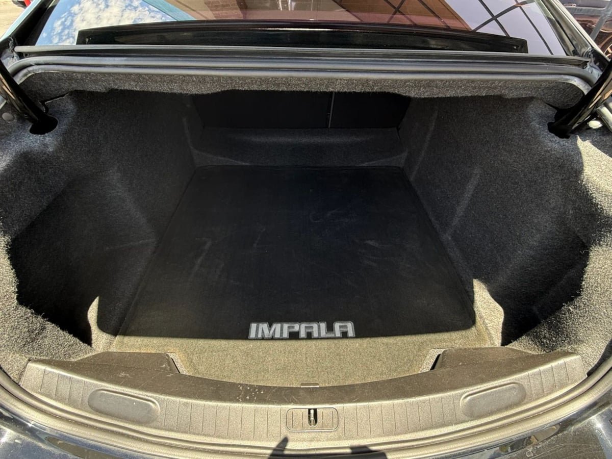 Used 2016 Chevrolet Impala LTZ FWD image 30