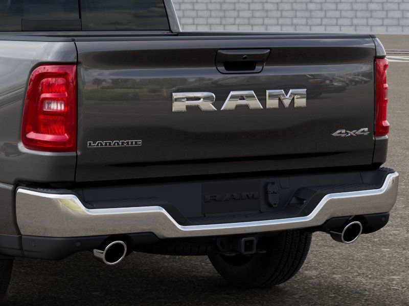 New 2026 RAM 1500 Laramie AWD/4WD image 13