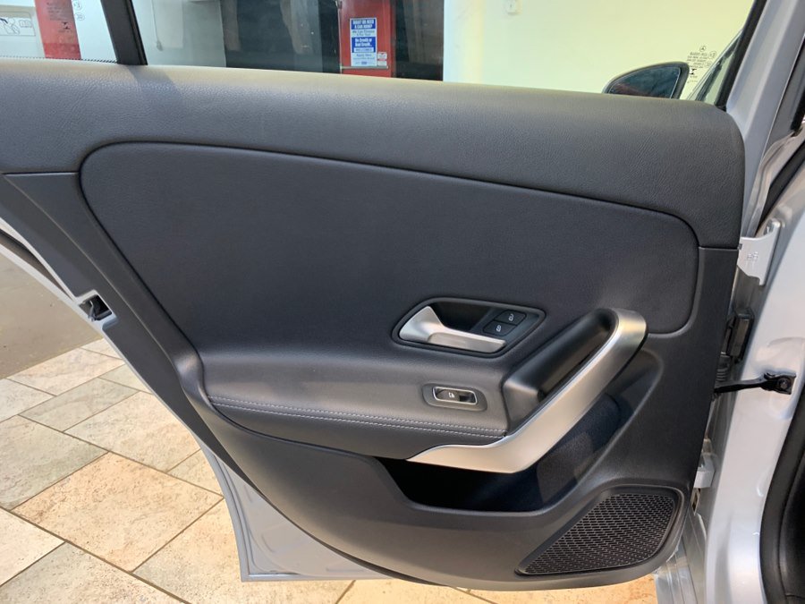 Used 2022 Mercedes-Benz A 220 4MATIC w/ Premium Package Lite image 48