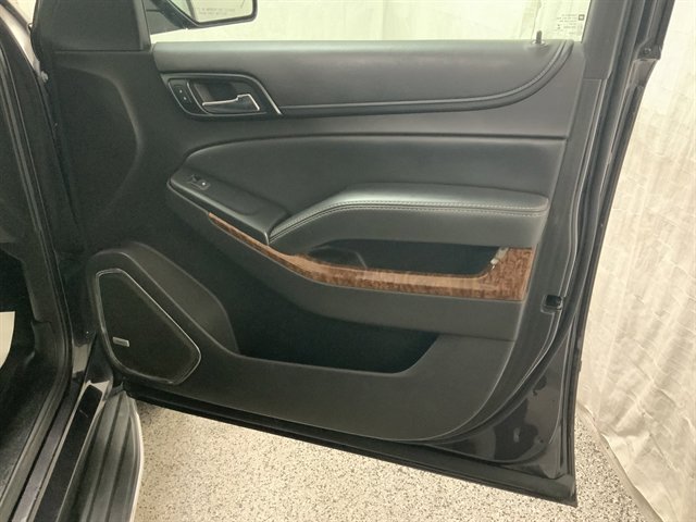 Used 2017 Chevrolet Tahoe Premier AWD/4WD image 27