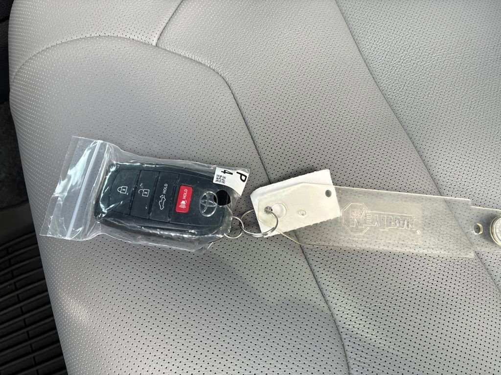 New 2026 Toyota Tundra Limited AWD/4WD image 54