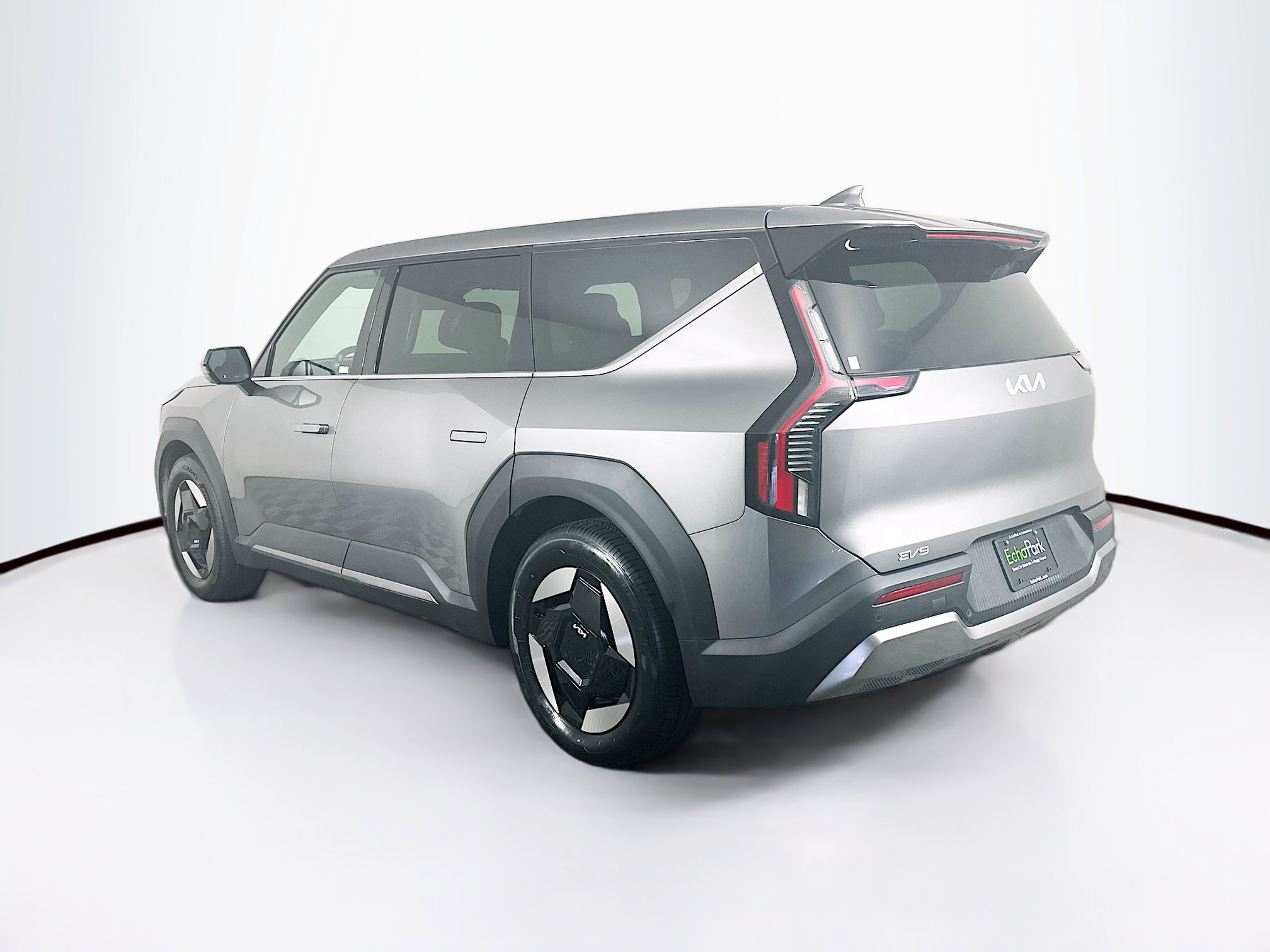 Used 2024 Kia EV9 Light RWD image 5
