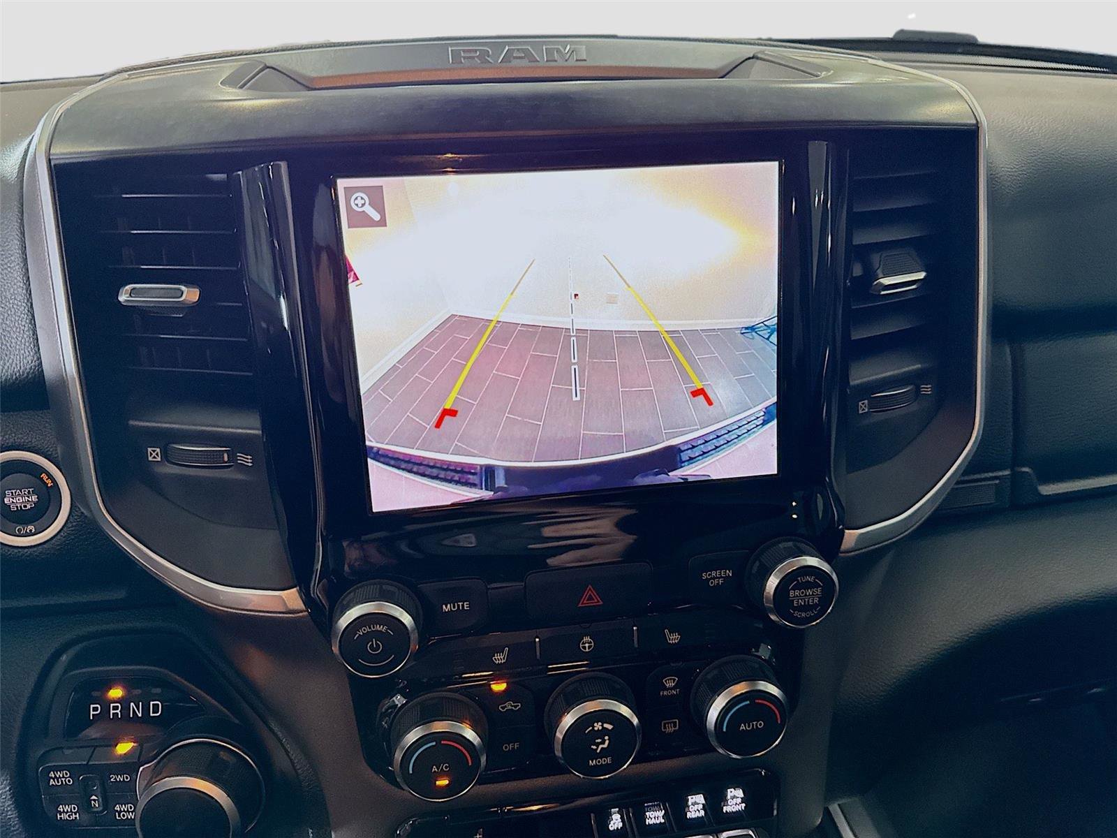 Used 2021 RAM 1500 Big Horn image 10