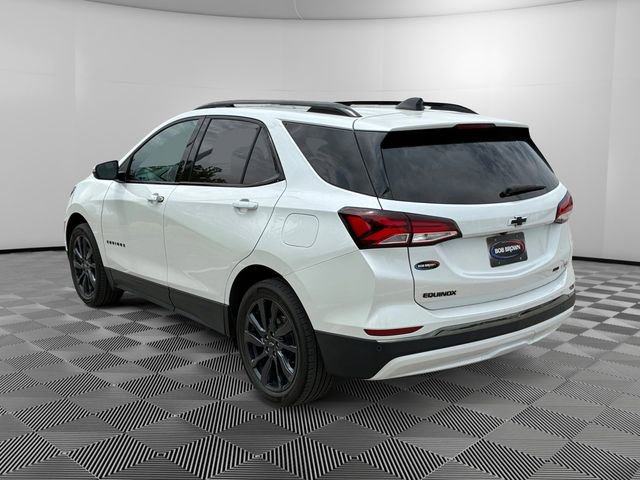 Used 2022 Chevrolet Equinox RS w/ RS Leather Package AWD/4WD image 3