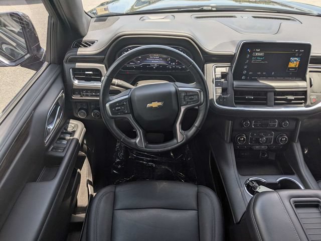 Used 2022 Chevrolet Suburban LT w/ LT Signature Plus Package AWD/4WD image 17