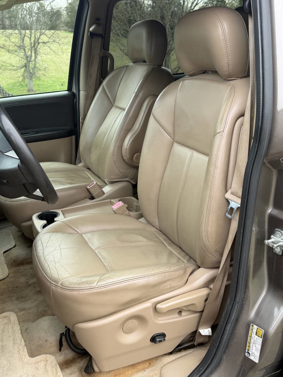 Used 2005 Chevrolet Uplander LT w/ Premium Seating Package FWD image 6