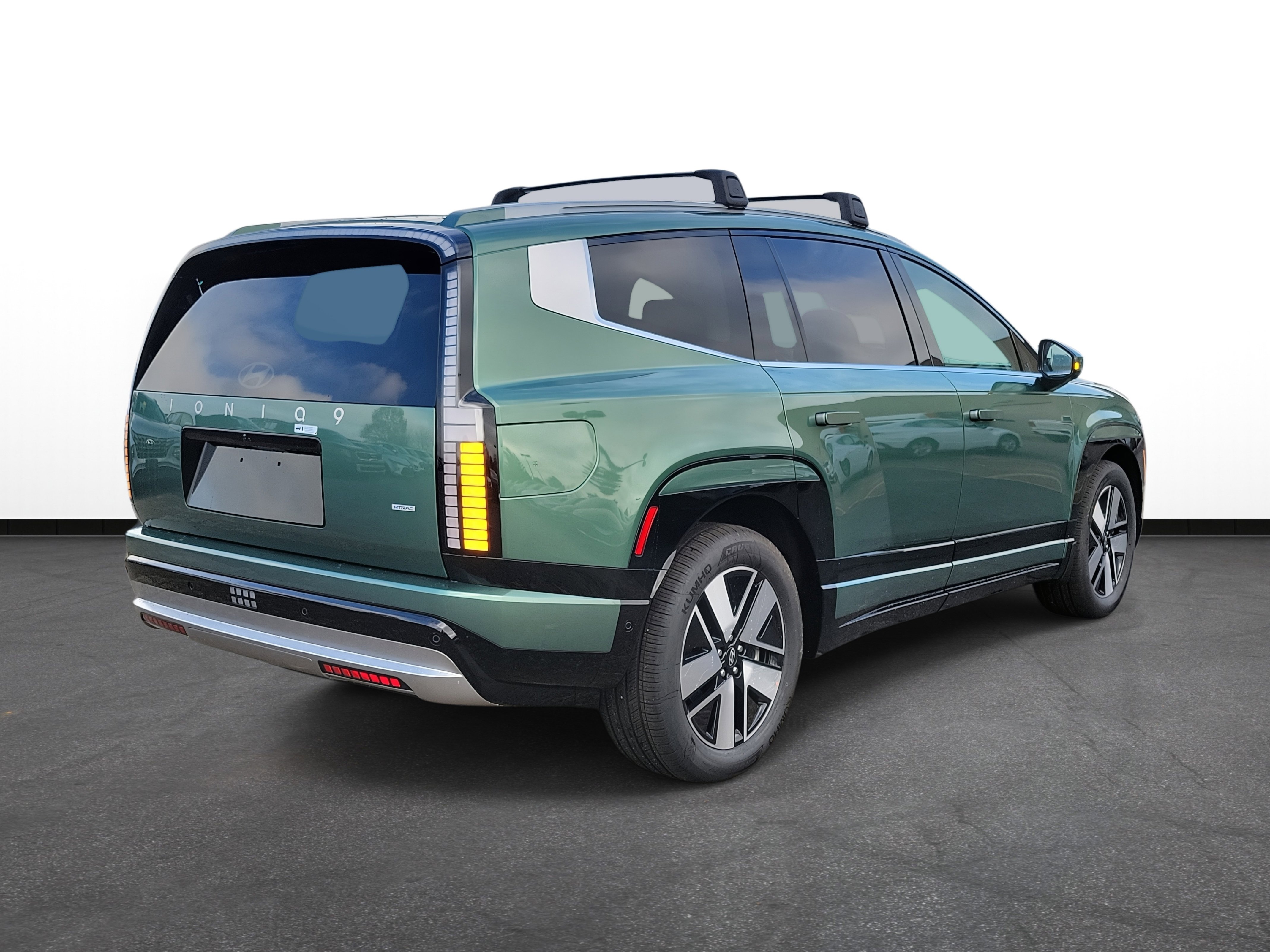 New 2026 Hyundai Ioniq 9 SEL image 4