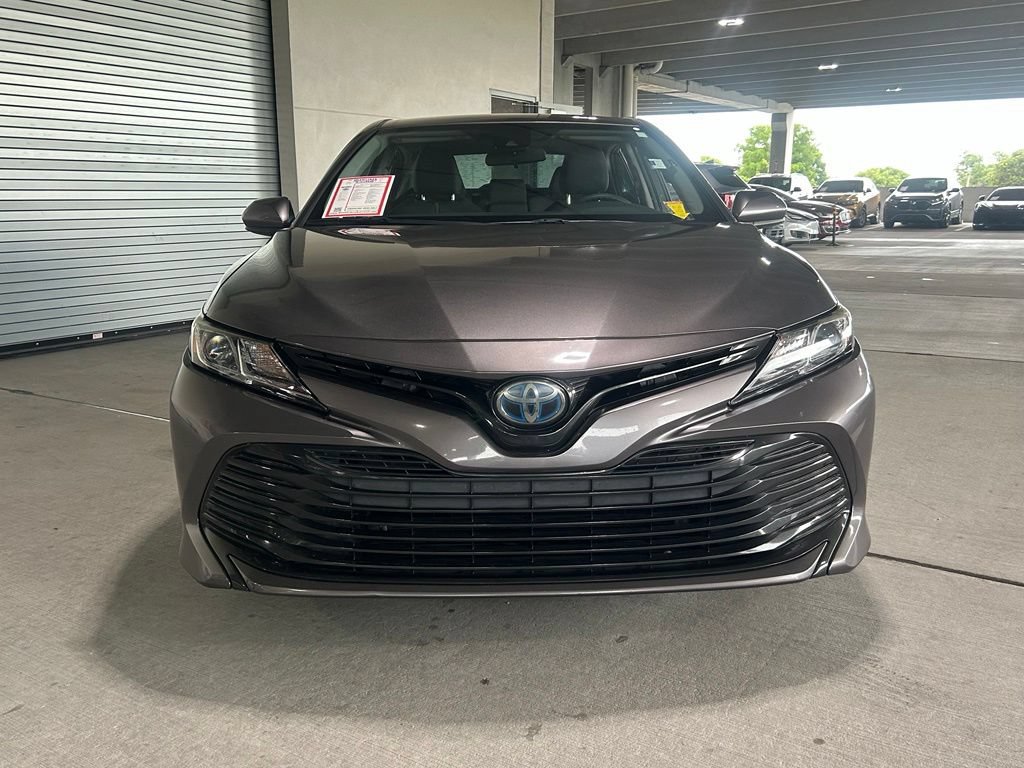 Used 2020 Toyota Camry LE FWD image 8