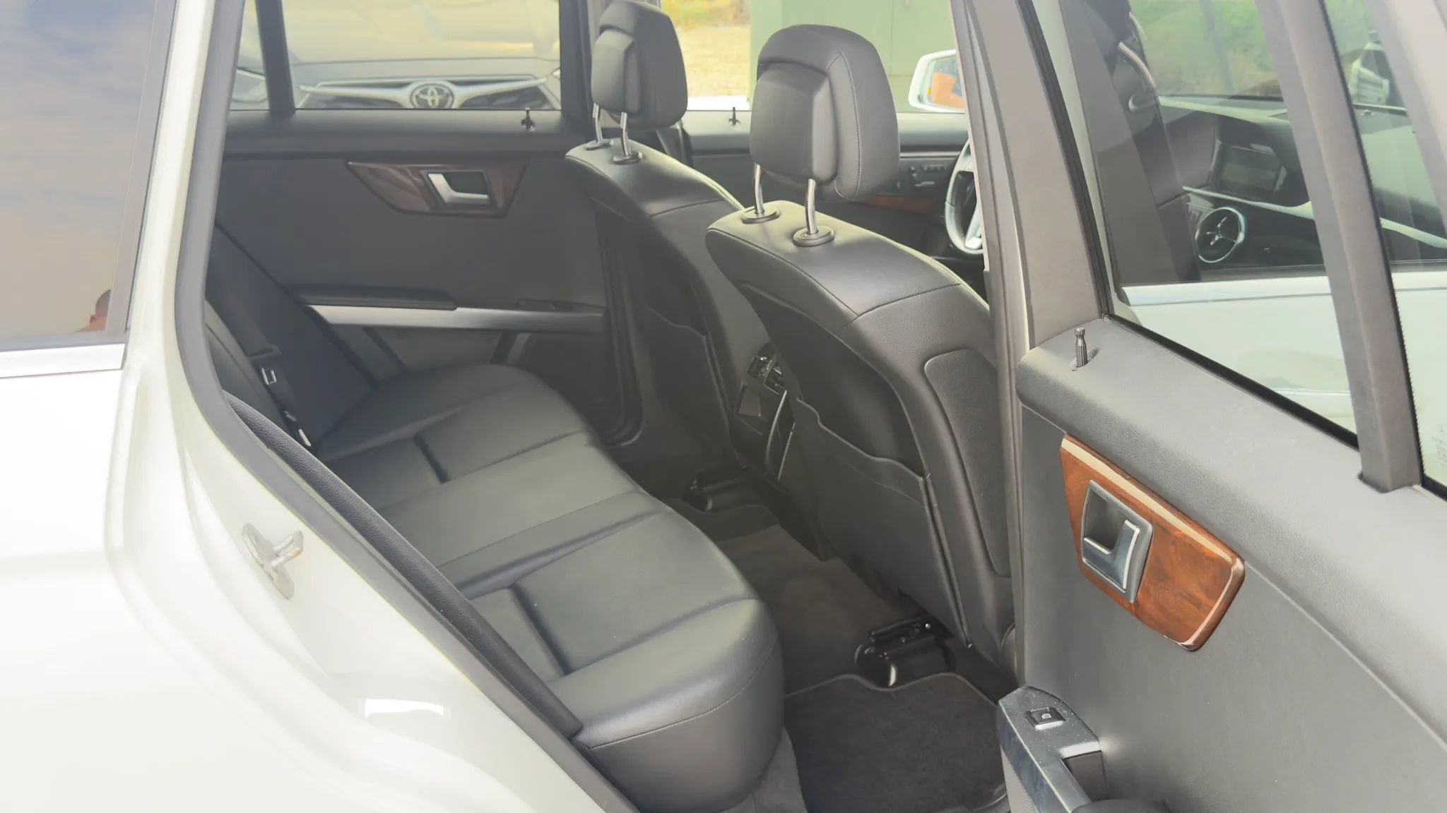 Used 2014 Mercedes-Benz GLK 250 BlueTEC 4MATIC image 13