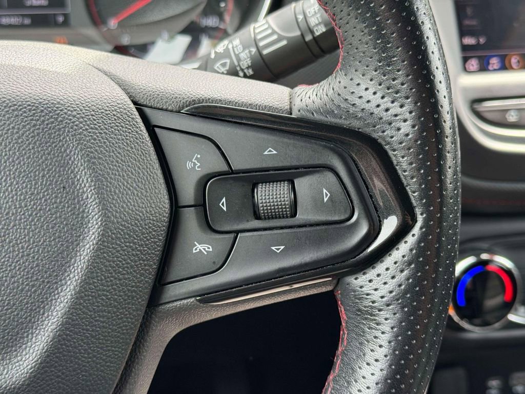 Used 2022 Chevrolet TrailBlazer RS FWD image 25