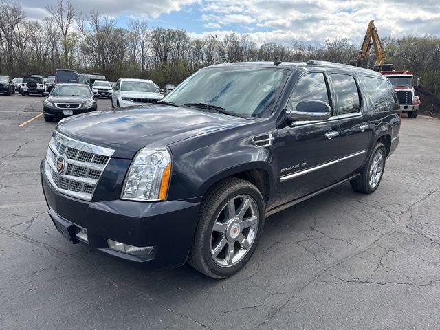 Used 2013 Cadillac Escalade ESV Platinum AWD/4WD image 4