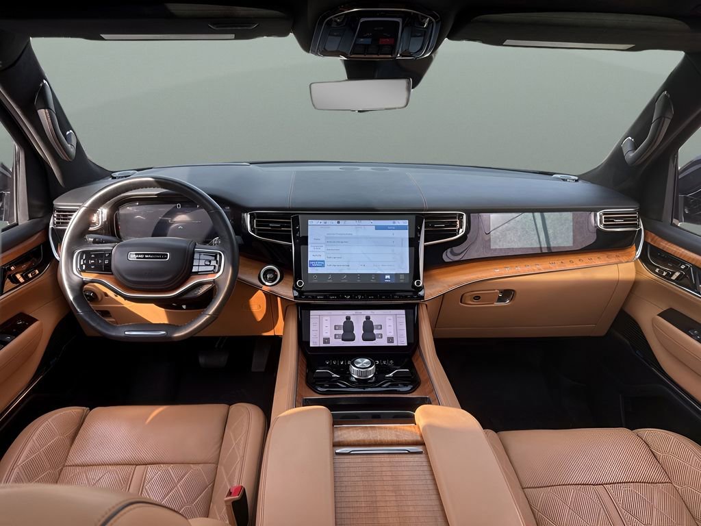 Used 2022 Jeep Grand Wagoneer Series III w/ Rear Seat Video Group 1 image 27