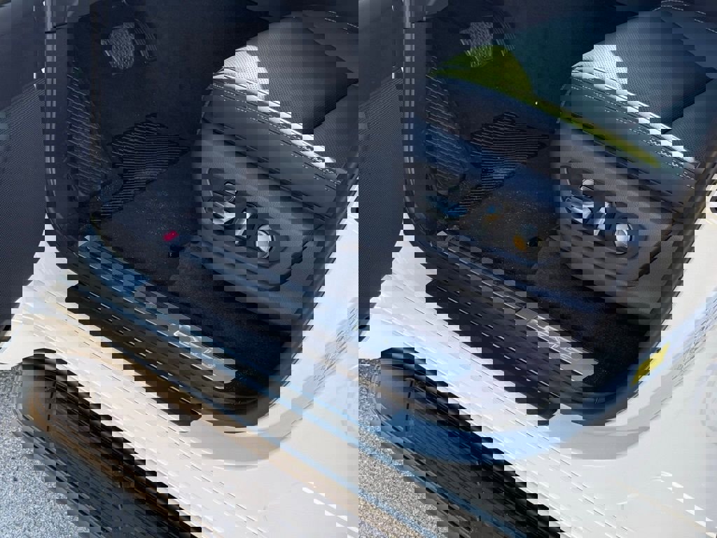 New 2026 Lexus LX 700h Luxury image 19