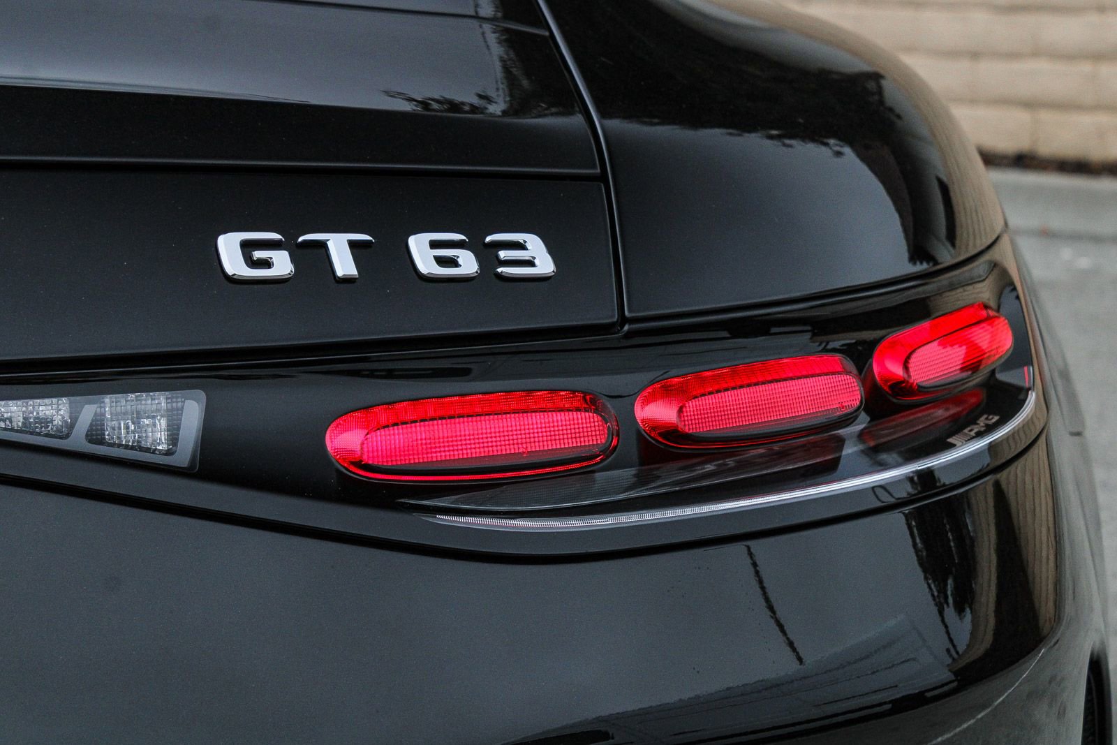 New 2025 Mercedes-Benz AMG GT 63 image 9