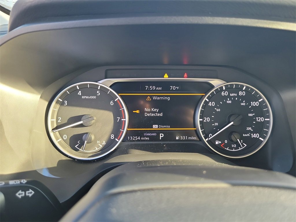 Used 2025 Nissan Rogue S image 19