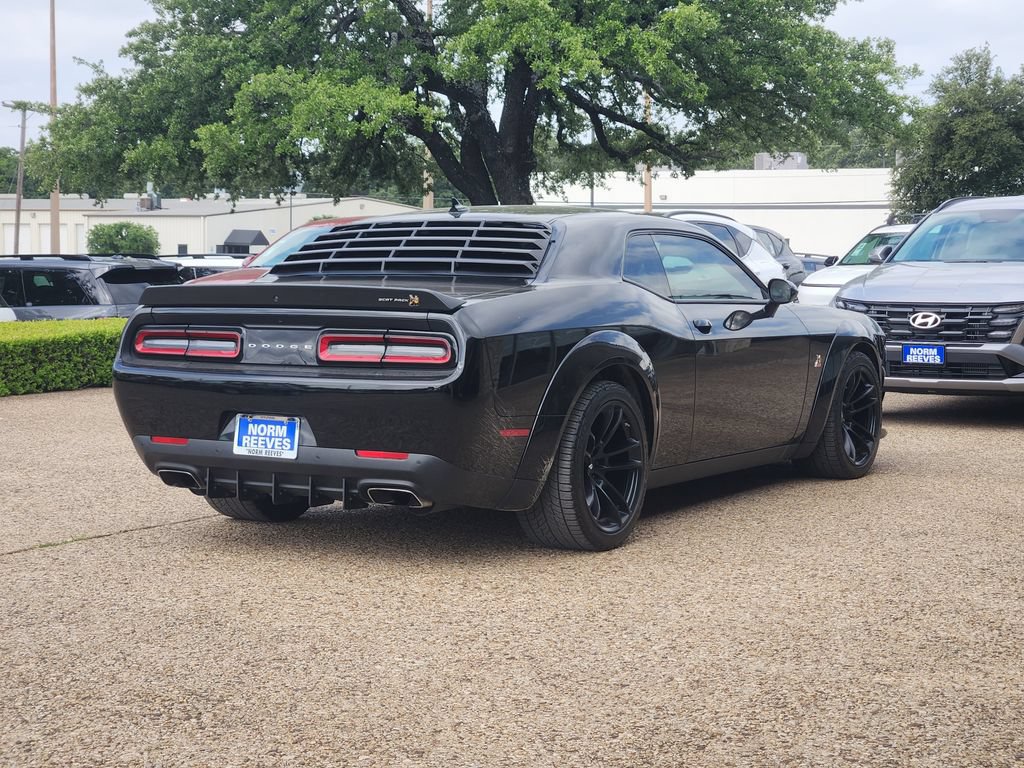 Used 2023 Dodge Challenger R/T Scat Pack RWD image 5
