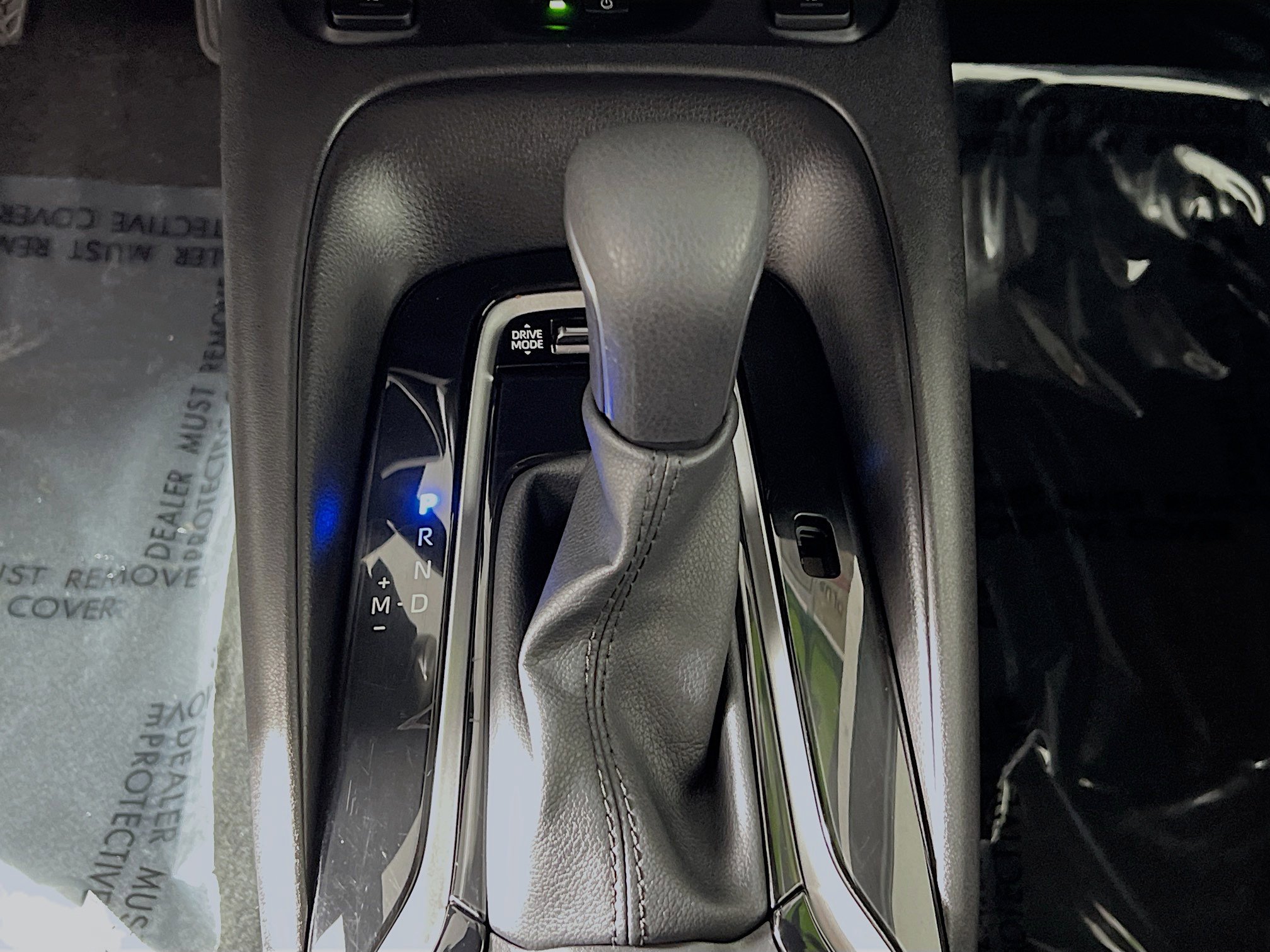 Used 2025 Toyota Corolla XSE image 24