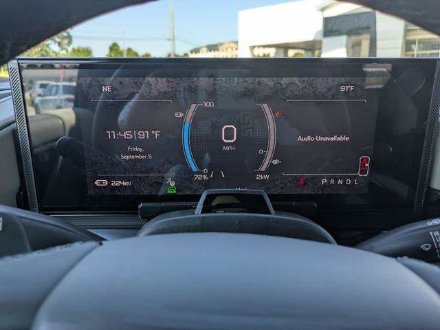 New 2026 GMC Hummer EV 2X w/ LPO, Sport Package image 32