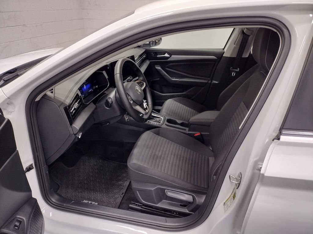 Used 2025 Volkswagen Jetta S image 20