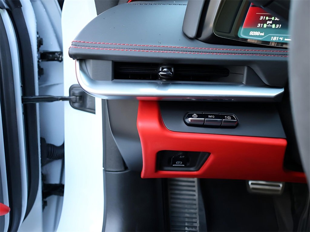 Used 2023 Chevrolet Corvette Stingray Premium Conv w/ Z51 Performance Package image 41