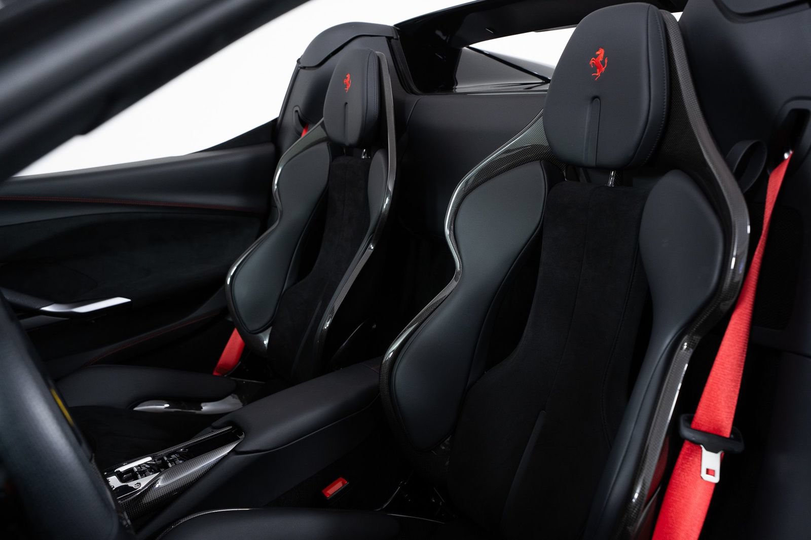 Certified 2024 Ferrari 296 GTS RWD image 36