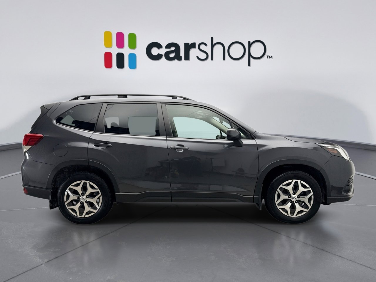 Used 2022 Subaru Forester Premium image 6