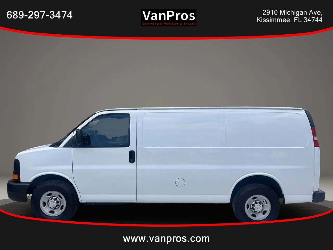Used 2014 Chevrolet Express 2500 RWD image 2