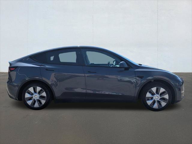 Used 2023 Tesla Model Y Long Range AWD/4WD image 6
