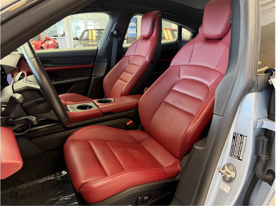 Used 2023 Porsche Taycan 4S w/ Premium Package AWD/4WD image 22