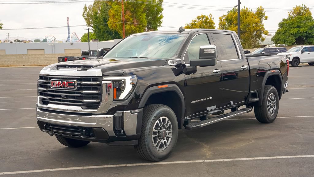 New 2026 GMC Sierra 3500 SLT w/ SLT Premium Package video 3