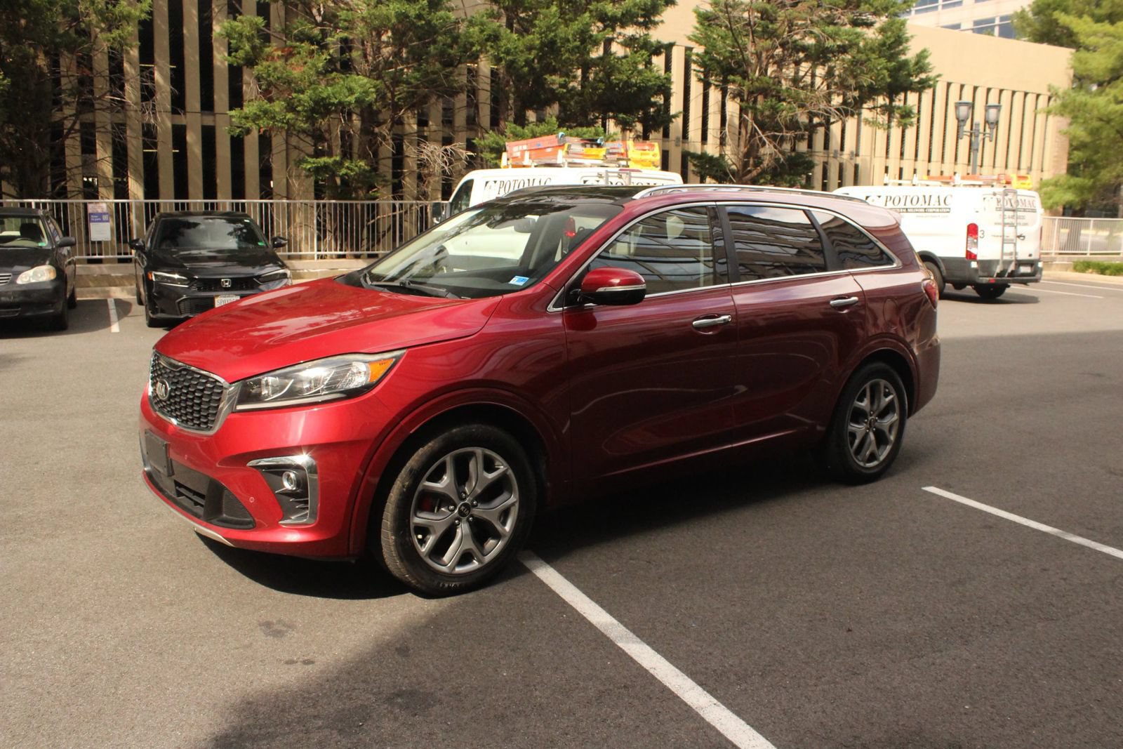 Used 2019 Kia Sorento FWD image 12
