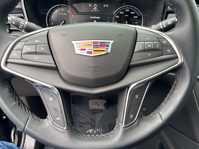 New 2025 Cadillac XT5 Luxury image 27