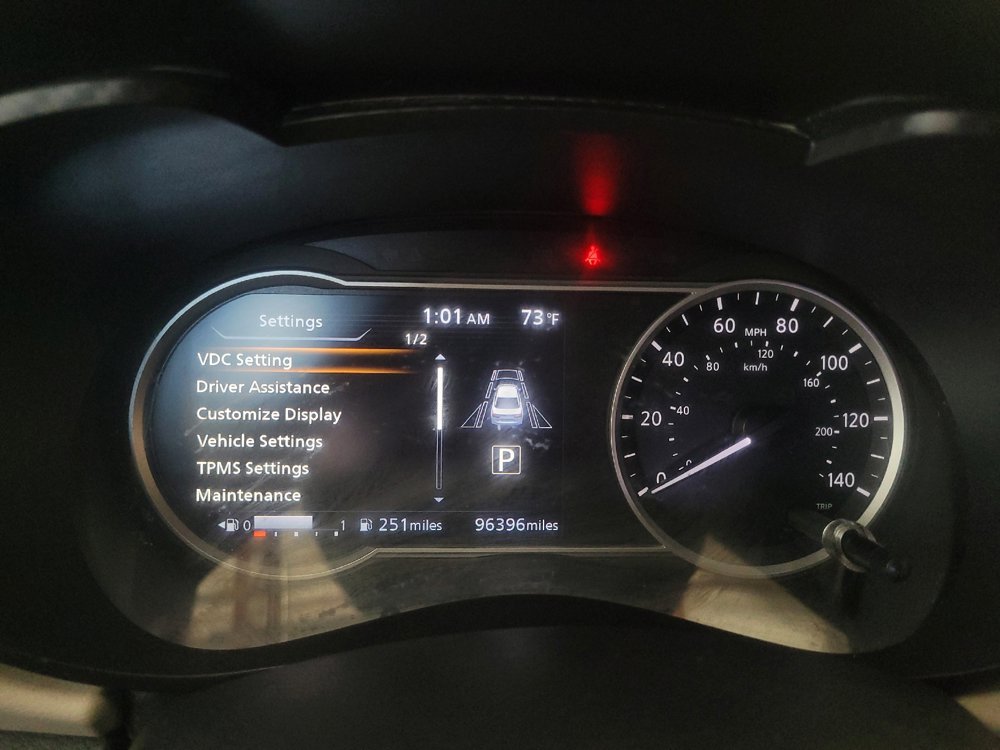 Used 2021 Nissan Versa SV FWD image 23