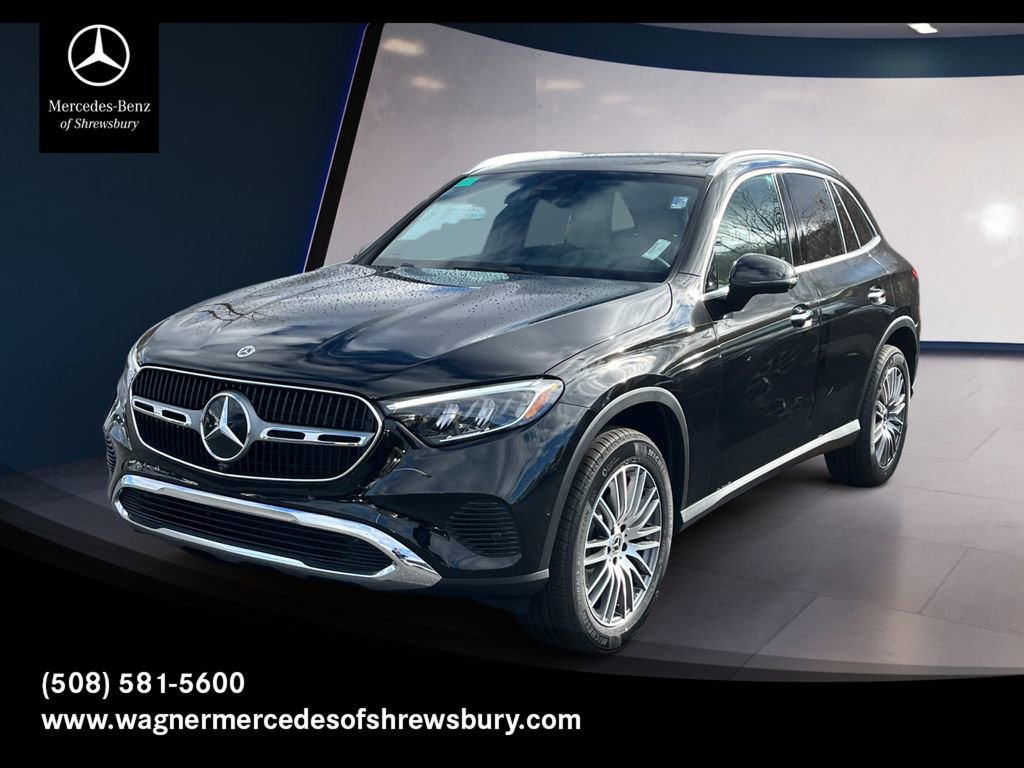 New 2026 Mercedes-Benz GLC 300 4MATIC image 1