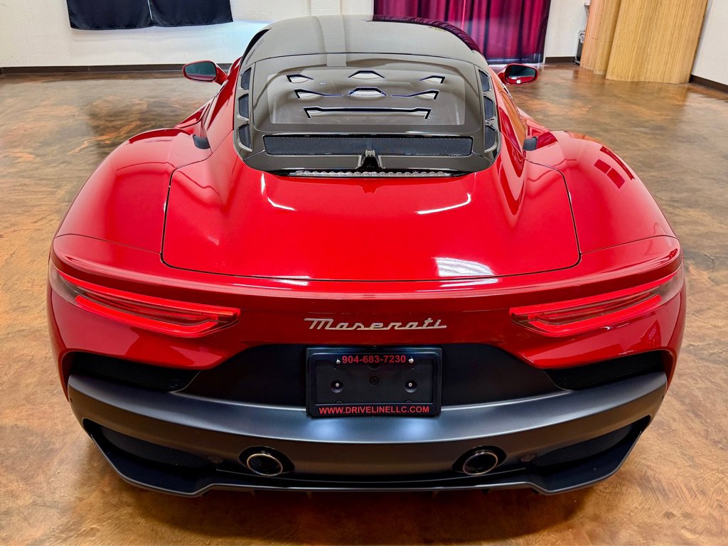 Used 2022 Maserati MC20 Coupe RWD image 17