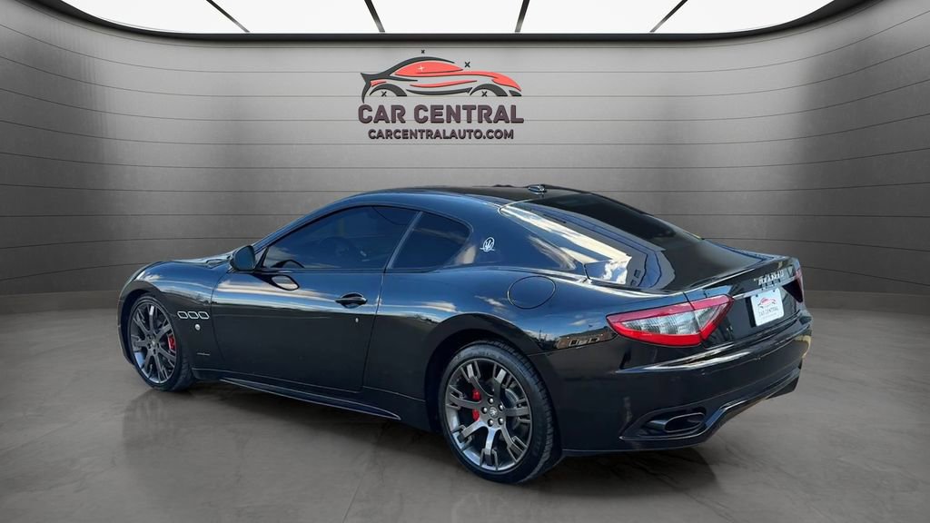 Used 2015 Maserati GranTurismo MC image 3