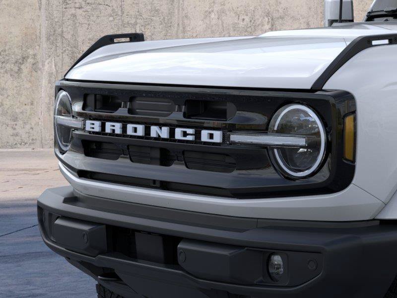New 2026 Ford Bronco Outer Banks AWD/4WD image 19
