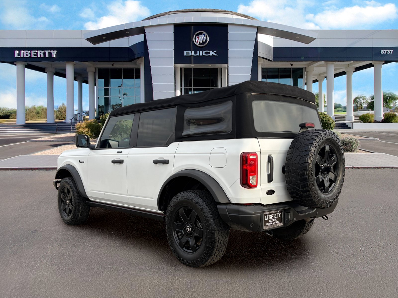Used 2021 Ford Bronco Black Diamond AWD/4WD image 8