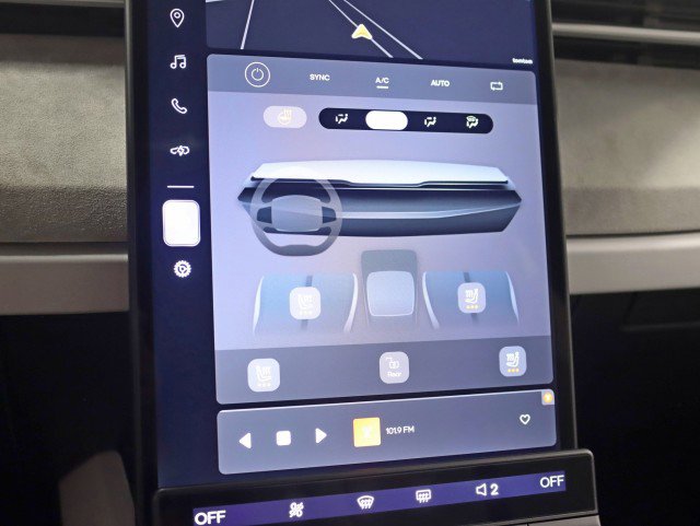 Used 2023 Fisker Ocean Extreme image 20