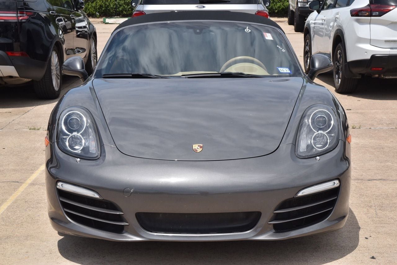 Used 2013 Porsche Boxster w/ Infotainment Pkg RWD image 3
