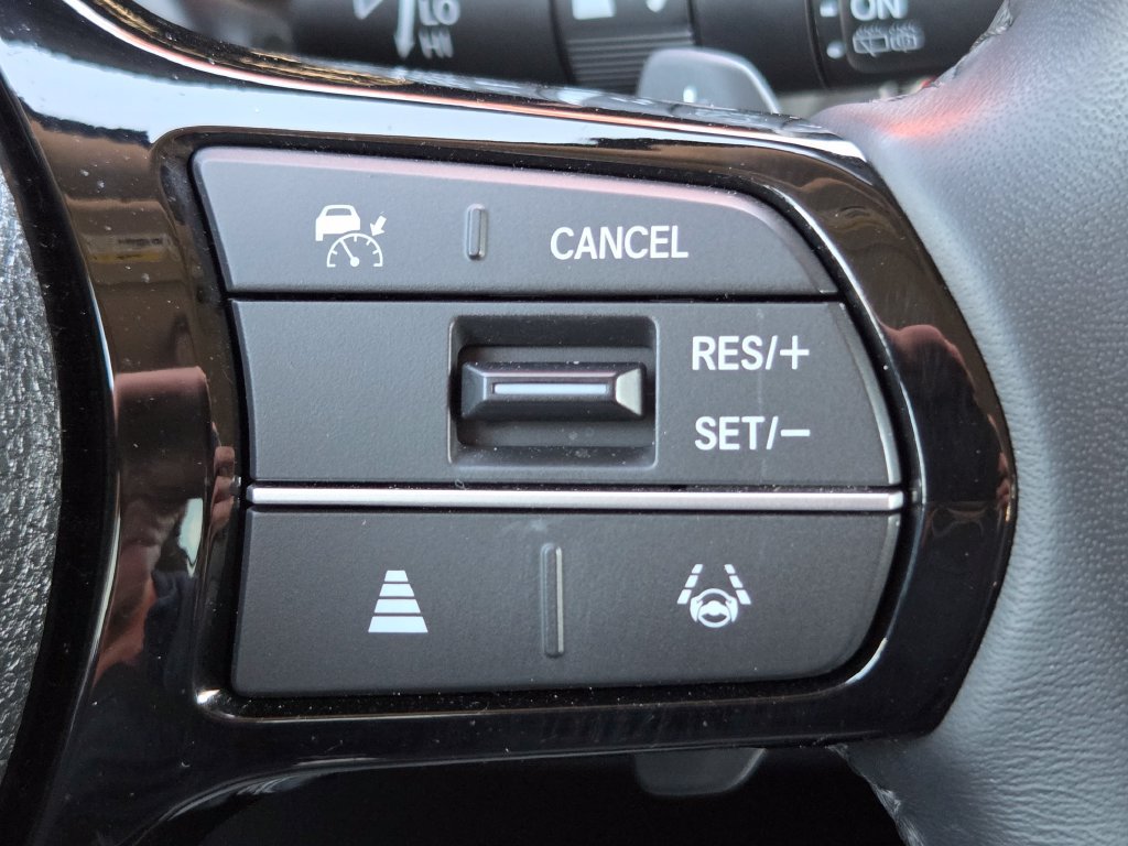 Certified 2025 Honda Pilot EX-L image 14