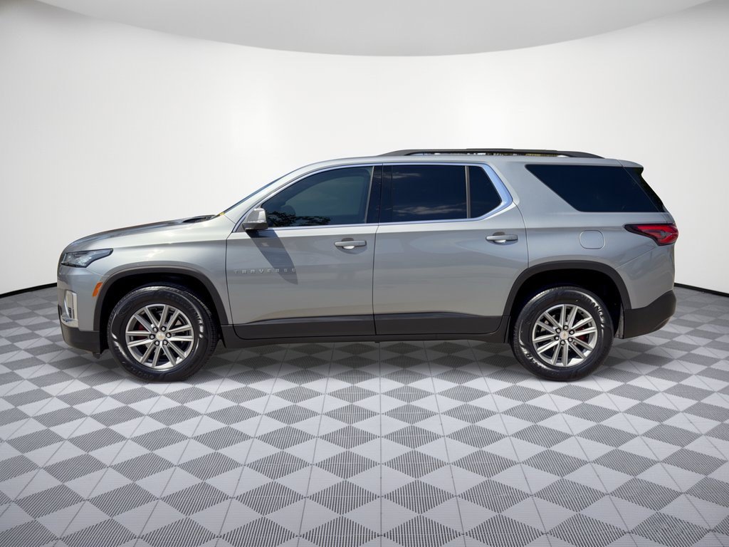 Certified 2023 Chevrolet Traverse LT FWD image 2