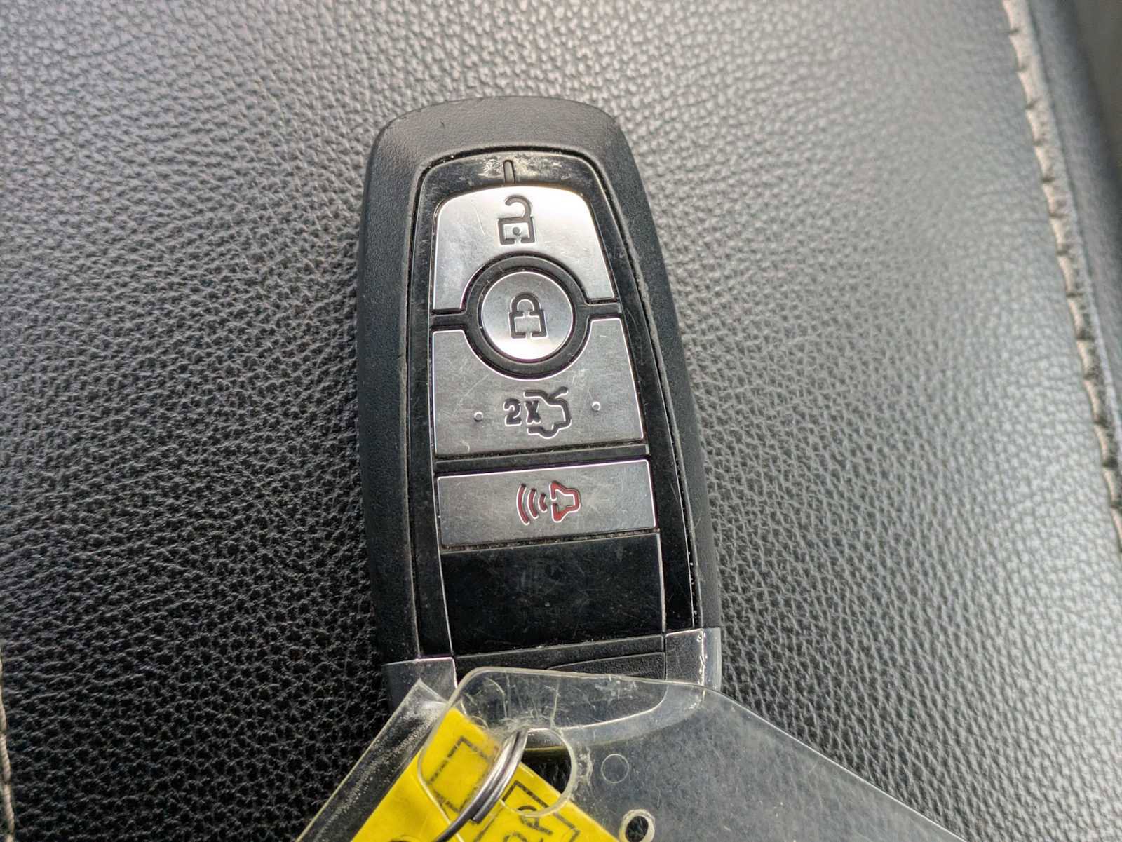 Used 2018 Ford Fusion SE image 33