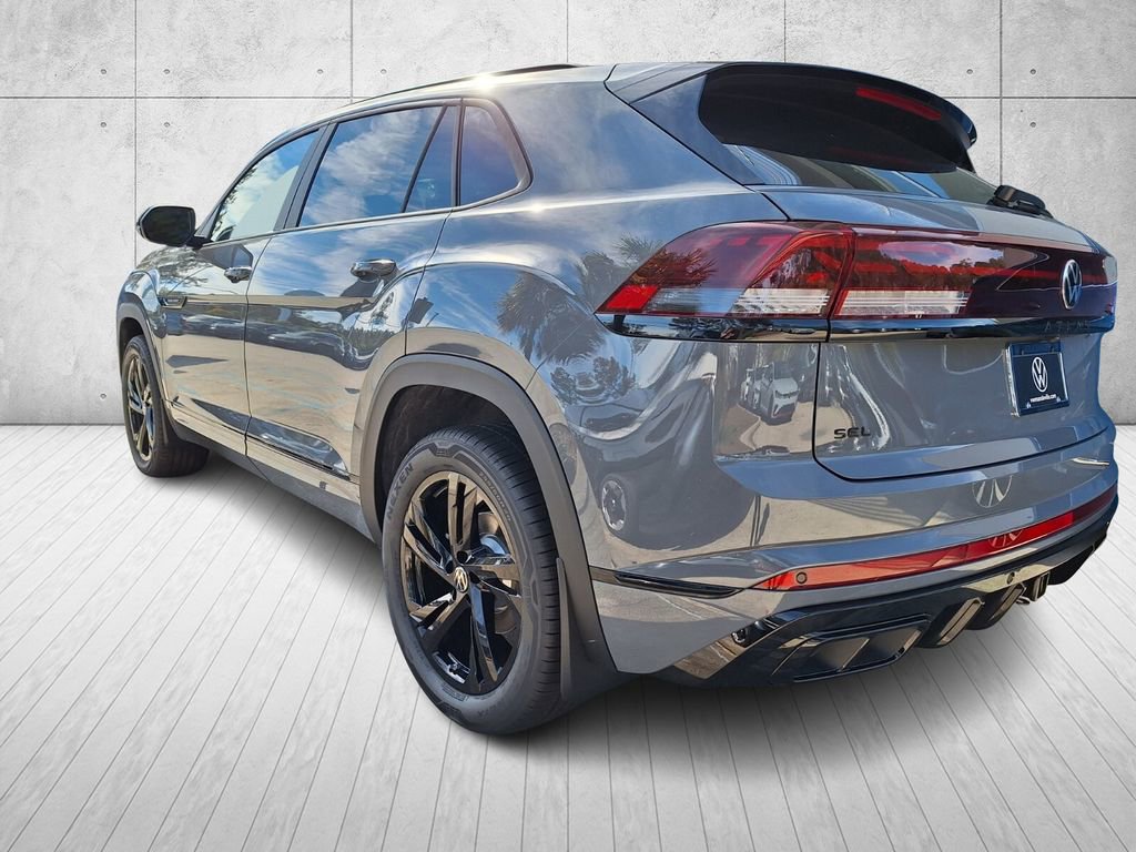 New 2026 Volkswagen Atlas Cross Sport SEL R-Line image 3