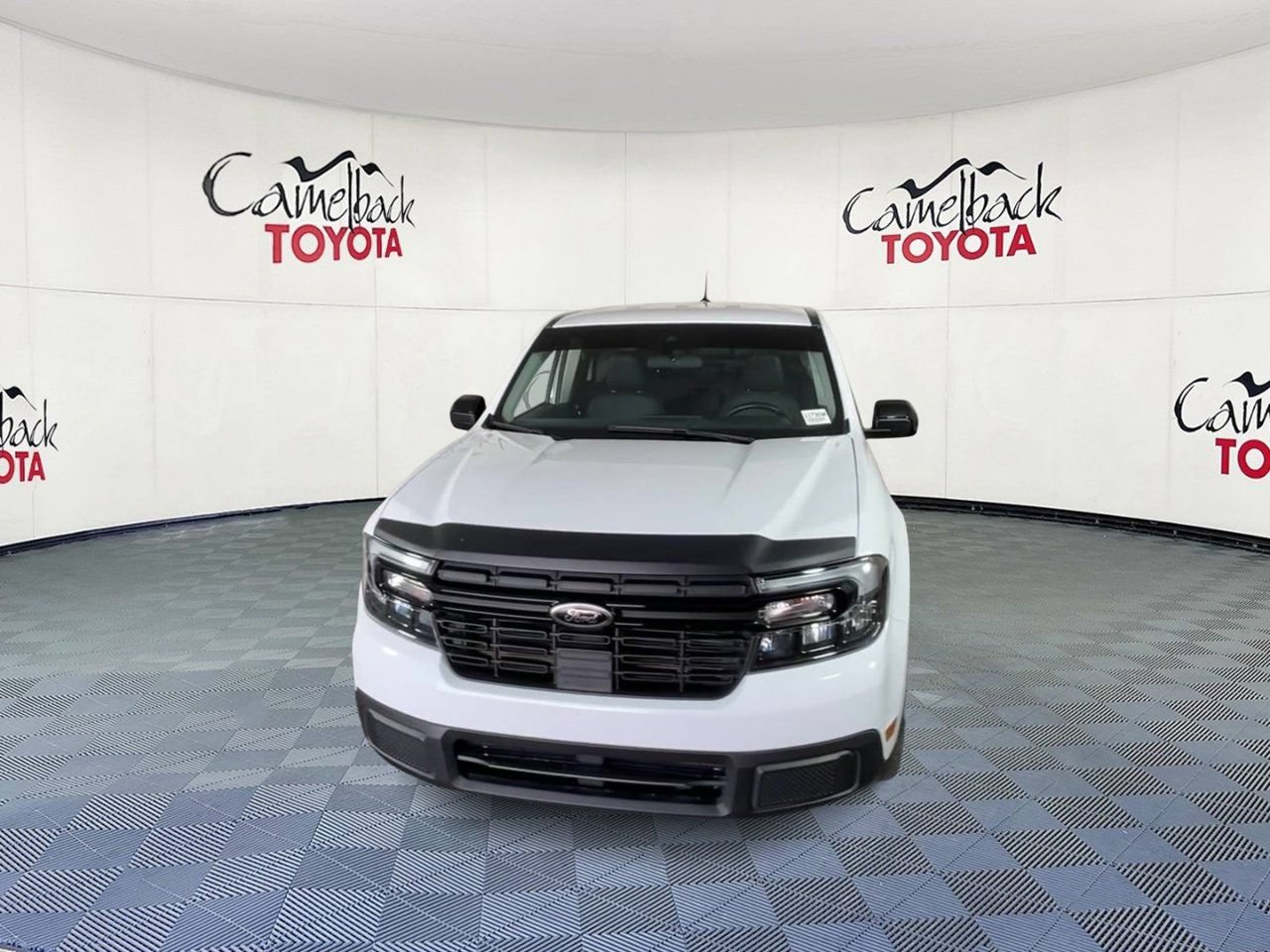 Used 2024 Ford Maverick Lariat w/ Black Appearance Package FWD image 6