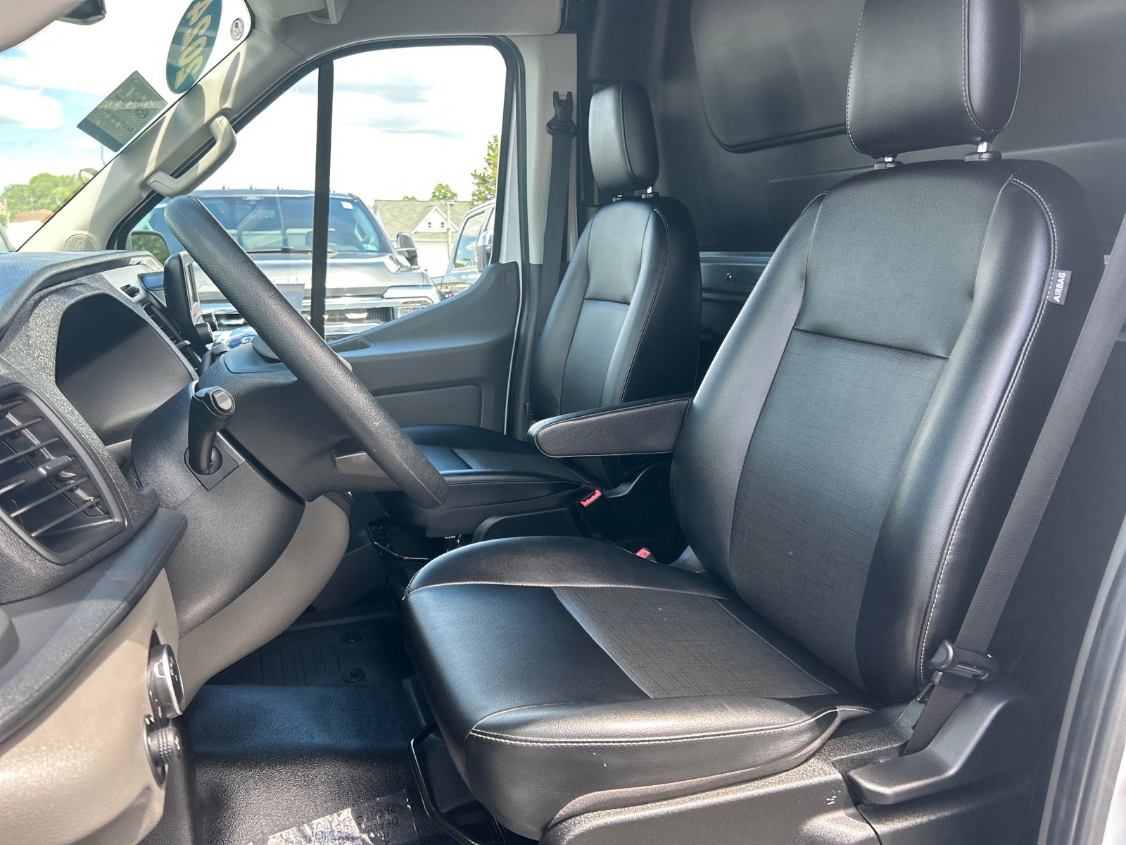 Certified 2024 Ford Transit 250 148 Medium Roof Extended AWD w/ Load Area Protection Package image 7