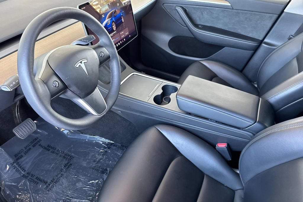 Used 2023 Tesla Model Y Long Range AWD/4WD image 12