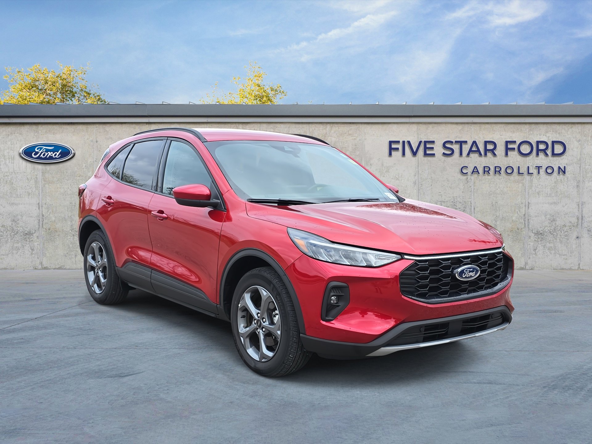 Certified 2025 Ford Escape ST-Line Select AWD/4WD image 1