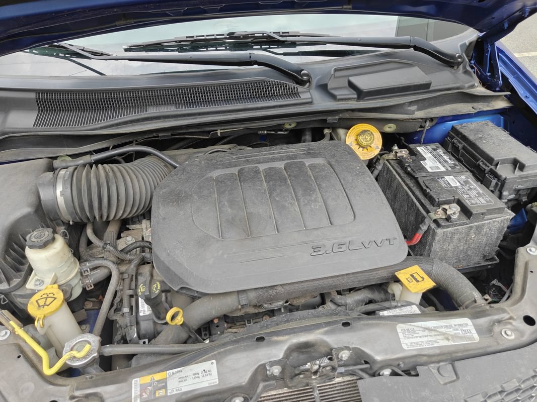 Used 2019 Dodge Grand Caravan SE w/ UConnect Hands-Free Group FWD image 21