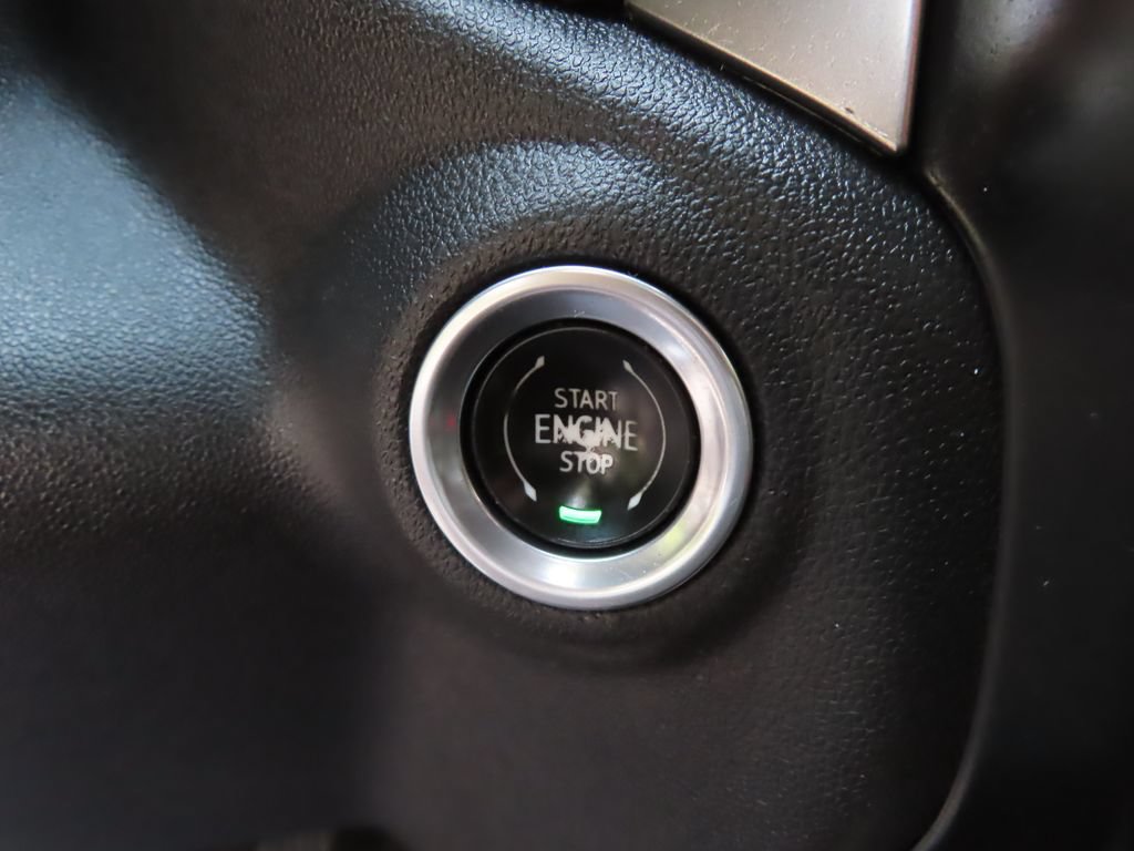Used 2019 Chevrolet Silverado 1500 LTZ w/ LTZ Plus Package AWD/4WD image 9